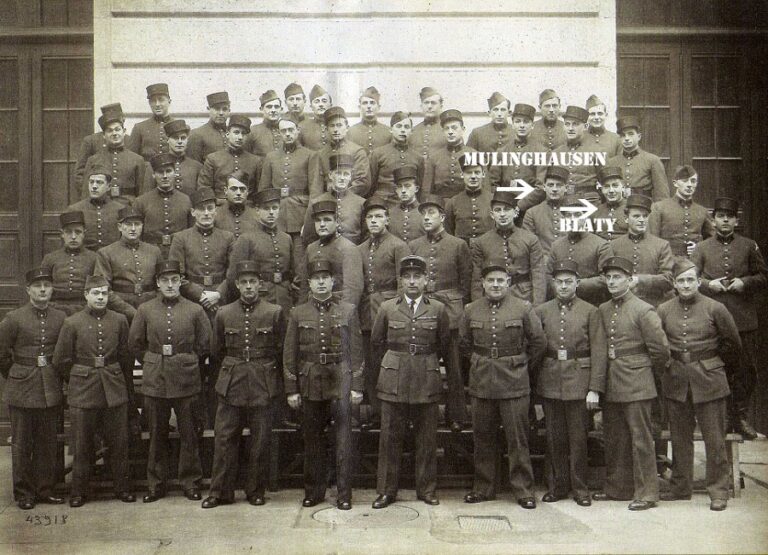 Cité à l'Ordre du Régiment à la Libération, pour avoir avec sa brigade sauvé des flammes l'hotel de ville du Bourget. 
Décoré à la Libération,il fut à son tour sollicité par l'Etat-Major pour décorer les jeunes pompiers méritants.Sur ses conseils,certains jeunes du Club intégrèrent le Corps;d'autres,tels Messieurs Peyraste,Rieu,Voulot eurent une jolie carrière dans le plongeon.